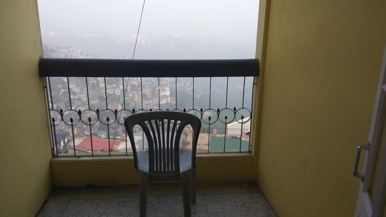 Chief Guest House Āīzawl Kültér fotó