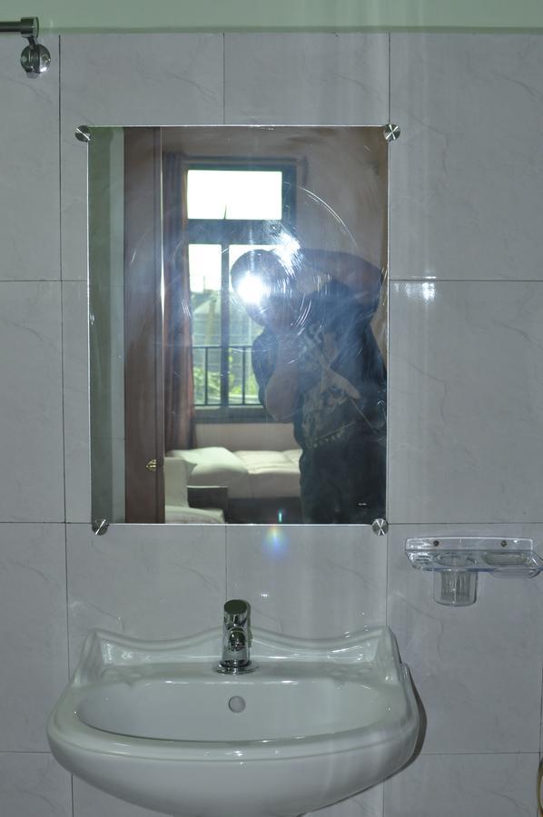 Chief Guest House Āīzawl Kültér fotó